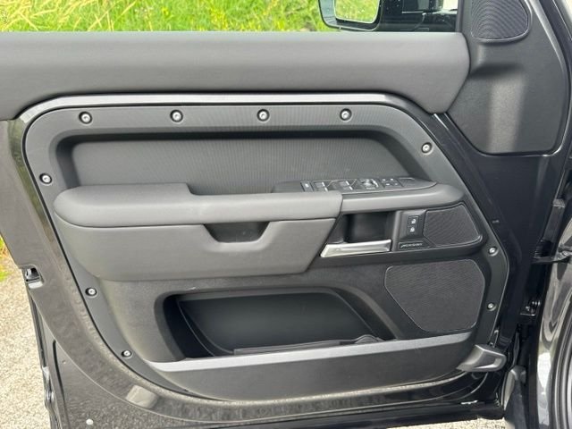 New 2026 Carpathian Grey Land Rover S image 8
