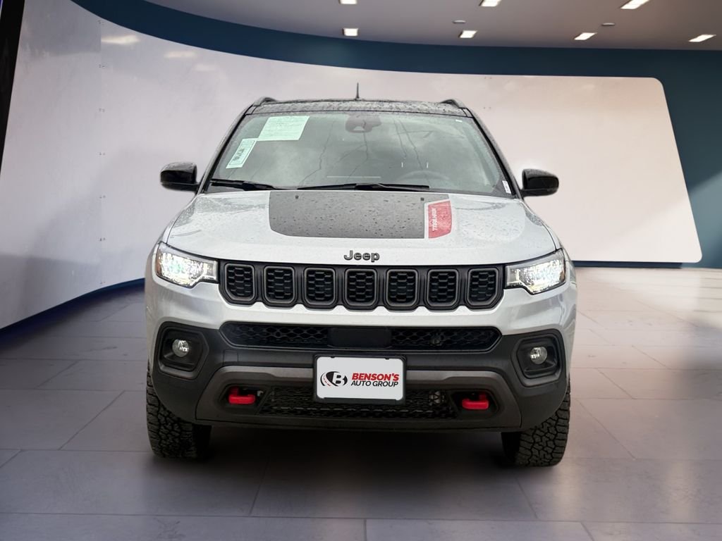 Used 2025 Silver Jeep Trailhawk image 8