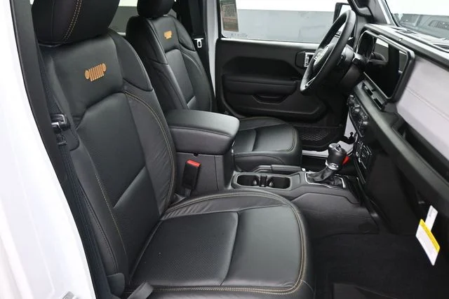 New 2026 Bright White Clearcoat Jeep Sport S image 22