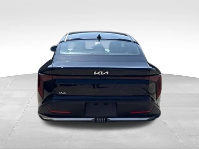 Used 2025 Black Kia LXS image 6