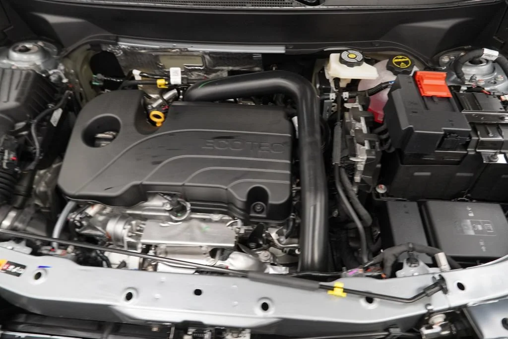 2027 Chevrolet Equinox LT - Photo 40