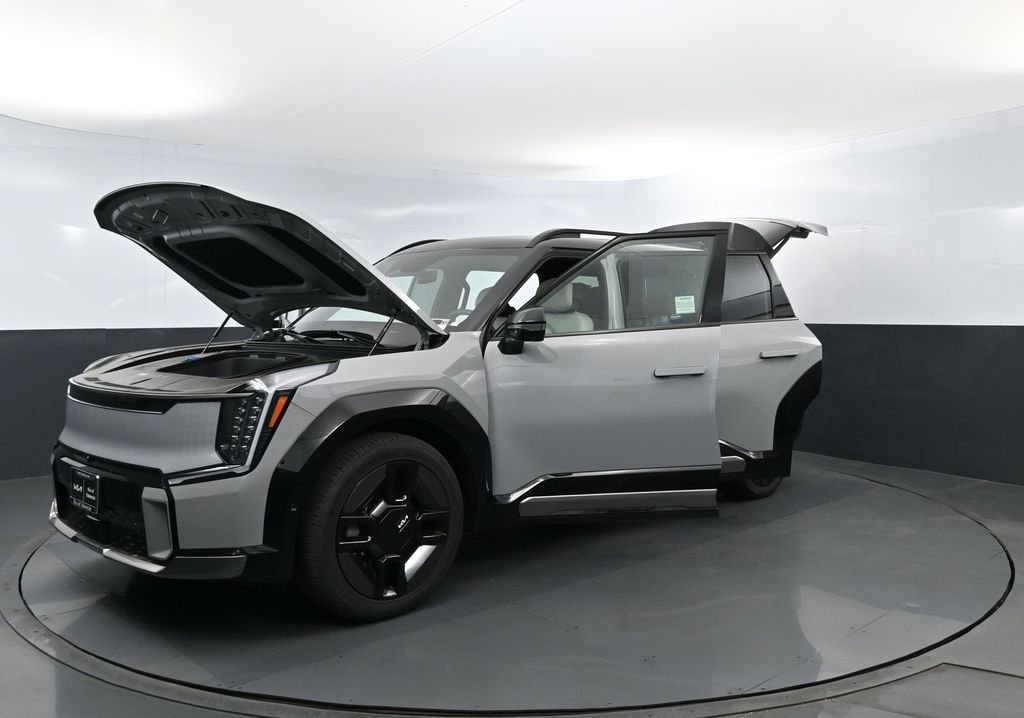 New 2026 Wolf Gray / Black Roof Kia GT-Line AWD image 29