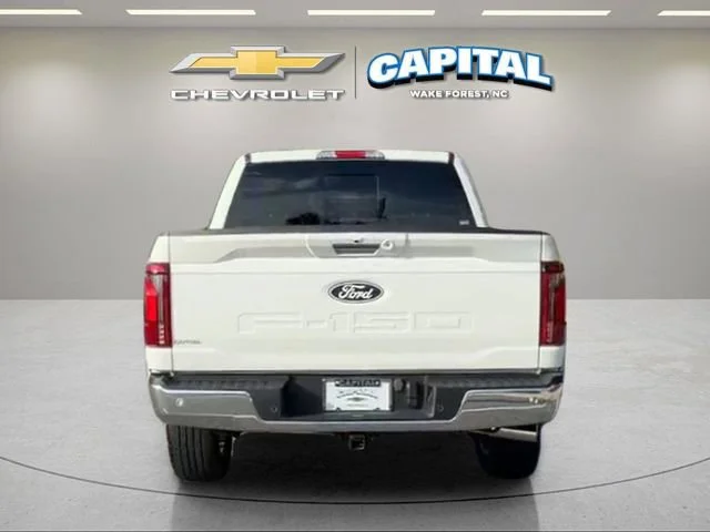 Used 2024 White Ford LARIAT image 4