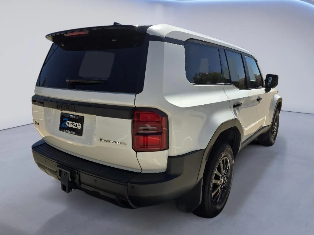 Used 2025 Ice Cap Toyota 1958 image 5