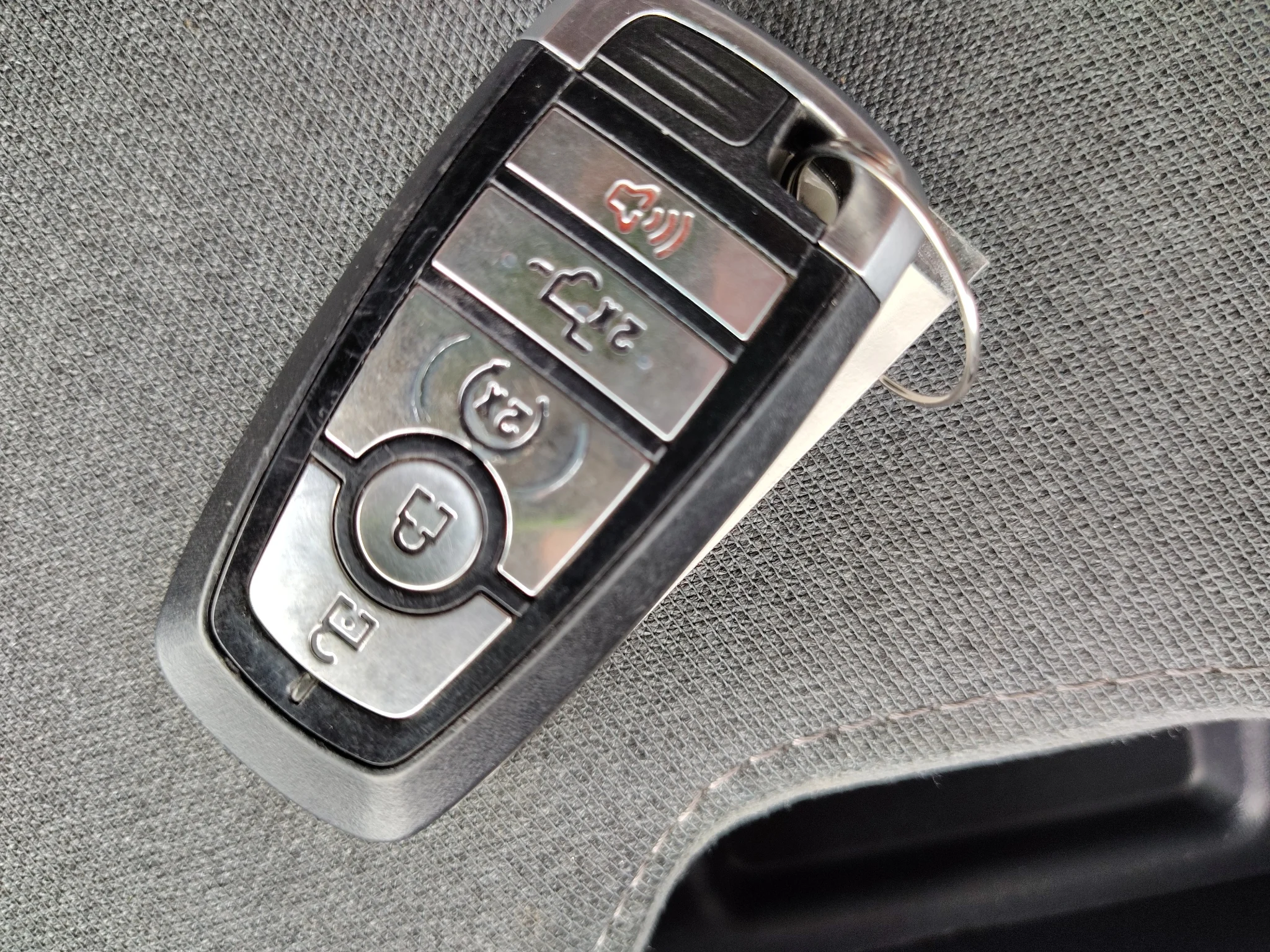 Used 2021 Antimatter Blue Metallic Ford XLT image 20