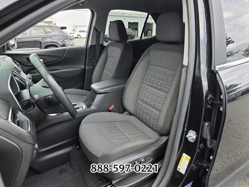 Used 2022 Black Metallic CHEVROLET LT image 9