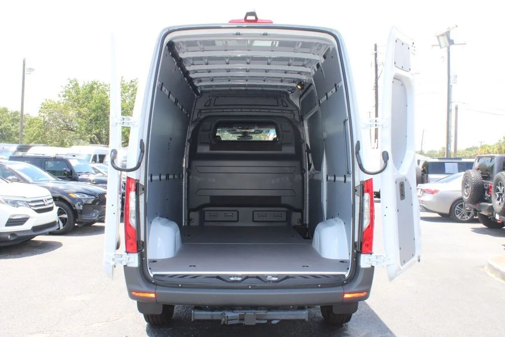 New 2026 Arctic White Mercedes-Benz Cargo 144 WB image 26