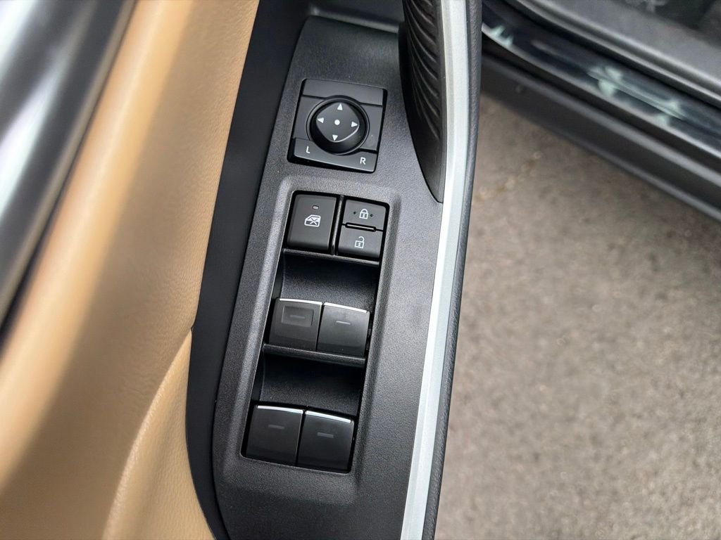 Used 2023 Midnight Black Metallic Toyota XLE Premium image 15