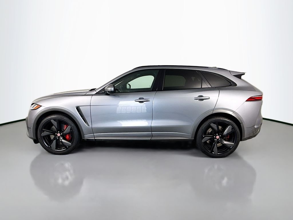 Certified Used 2021  Jaguar SVR image 2