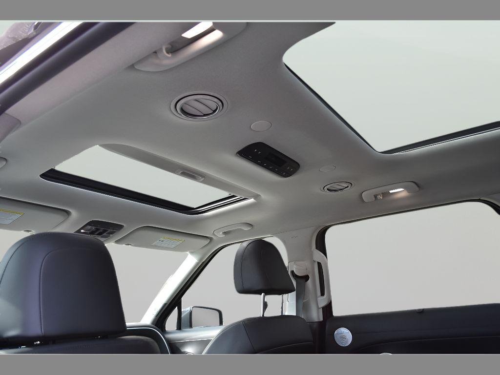 New 2026 Ecotronic Gray Pearl Hyundai Limited FWD image 13