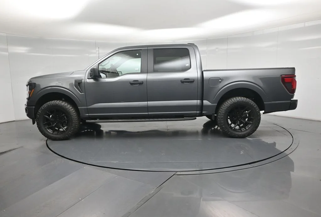 New 2026 Carbonized Gray Metallic Ford STX image 5