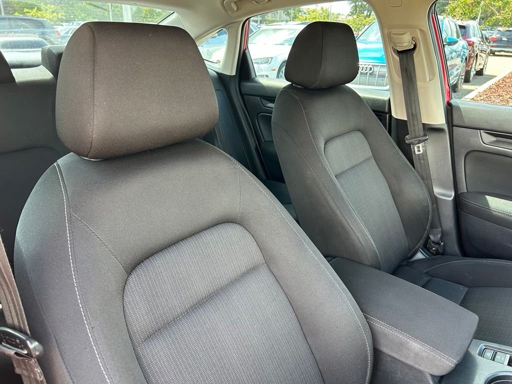 Used 2022 Red Honda LX image 43