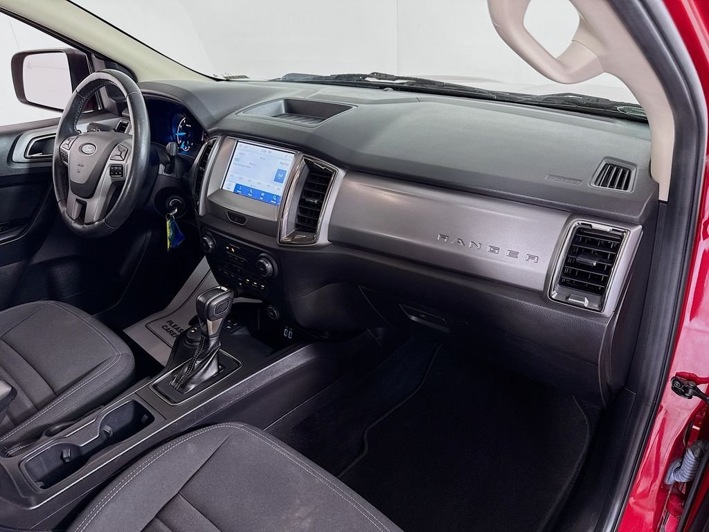 Used 2021 Rapid Red Metallic Tinted Clearcoat Ford XLT image 27