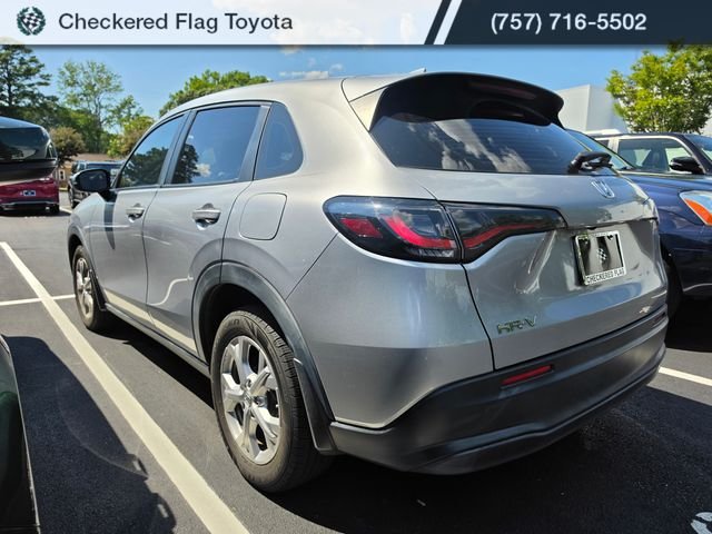Used 2023 Lunar Silver Metallic Honda LX image 4