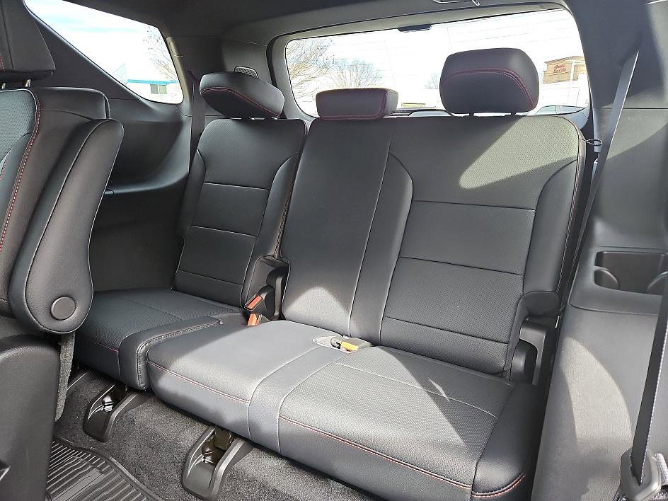 2026 Chevrolet Traverse Z71 - Photo 11