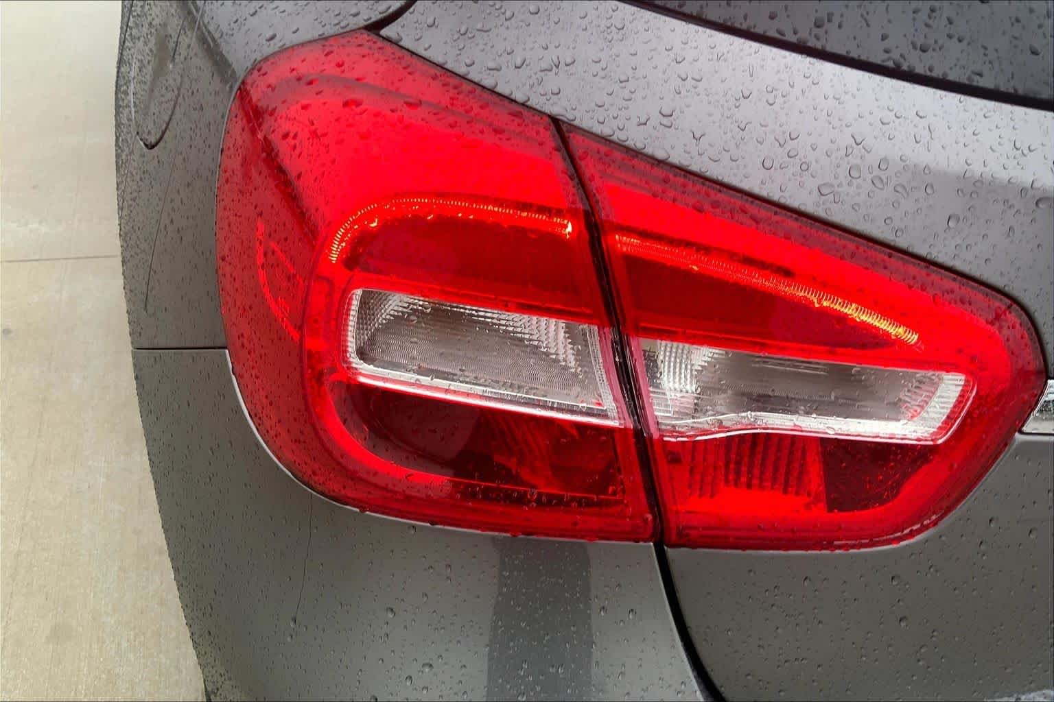 Used 2019 Mountain Grey Metallic Mercedes-Benz GLA 250 image 25
