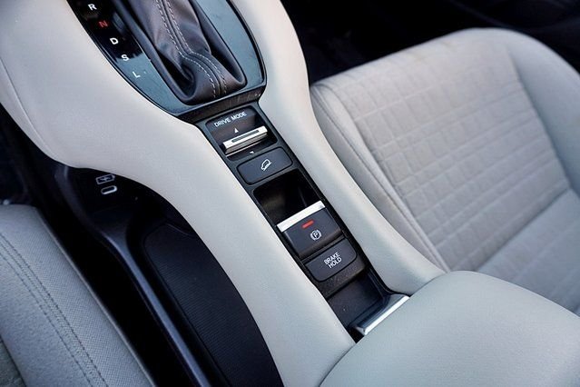 Used 2025 Gray Honda LX image 30