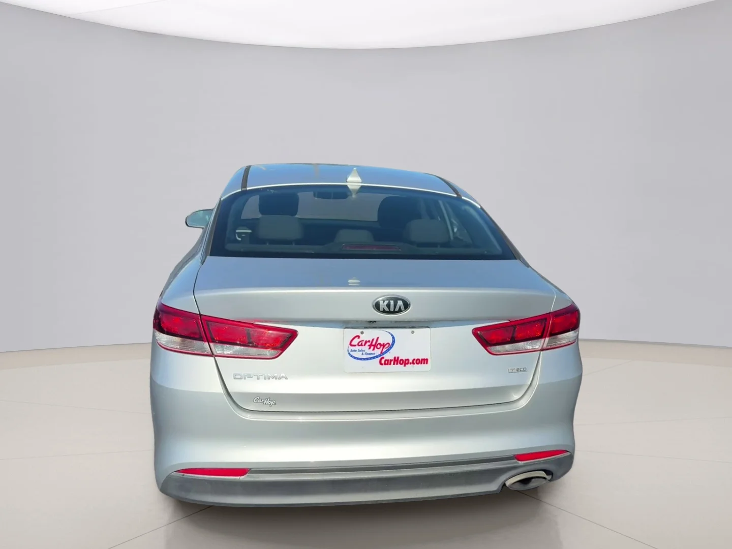 Used 2016 Silver Kia LX image 6