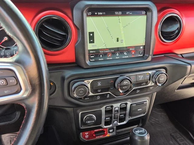 Used 2018 White Jeep Unlimited Rubicon image 20