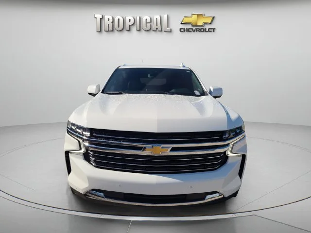 Used 2023 SUMMIT WHITE Chevrolet LT image 8