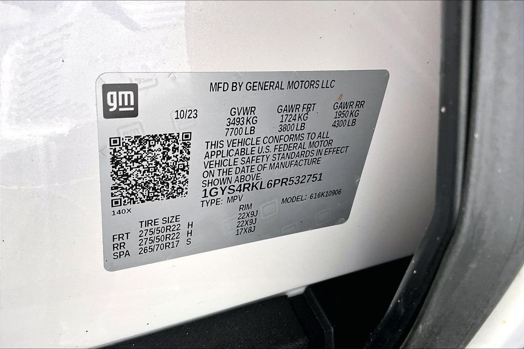 Used 2023 White Cadillac Sport Platinum image 35