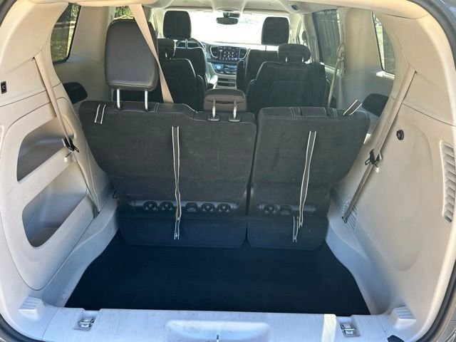 2022 Chrysler Pacifica Touring L - Photo 26