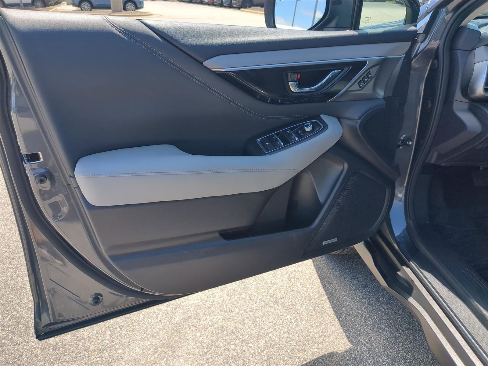Used 2024 Magnetite Gray Metallic Subaru Limited image 15