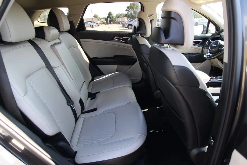Used 2023 Gray Kia EX image 9