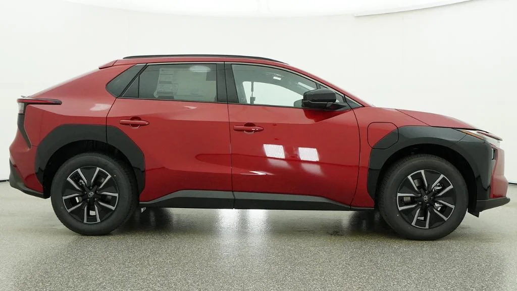 New 2026 Supersonic Red Toyota XLE image 21
