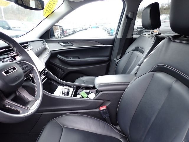 Used 2023 White Jeep Limited image 13