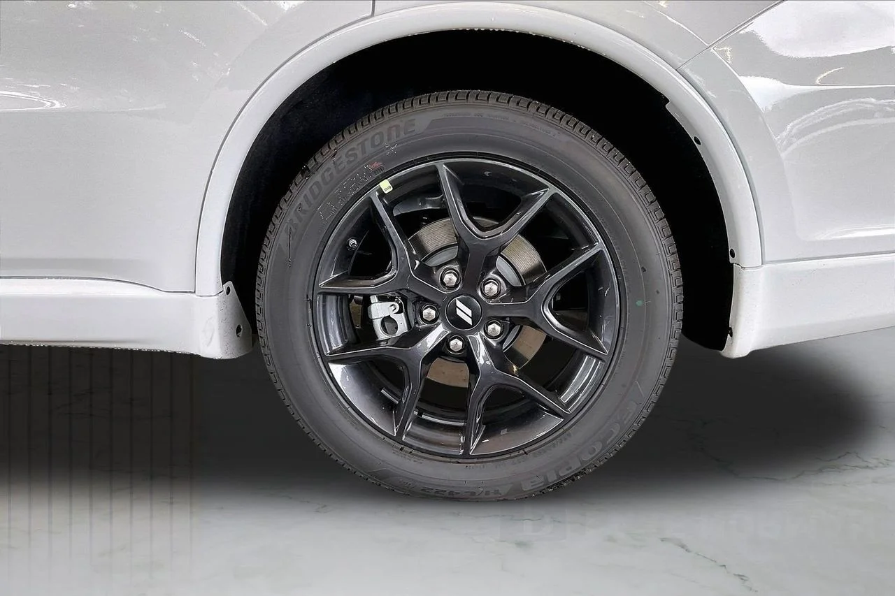 New 2026 White Knuckle Clearcoat Dodge GT Plus HEMI V8 image 35