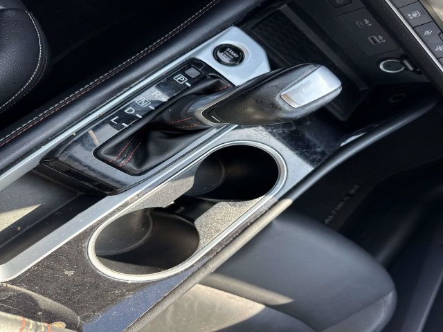 Used 2025 White Nissan 2.5 SR image 51