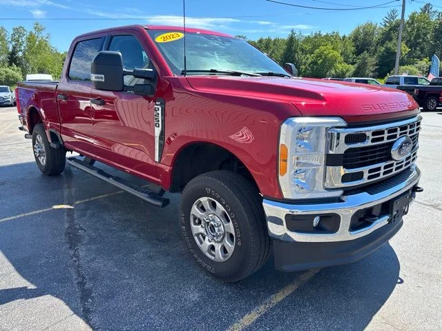 Used 2023 Vermillion Red Ford  image 3