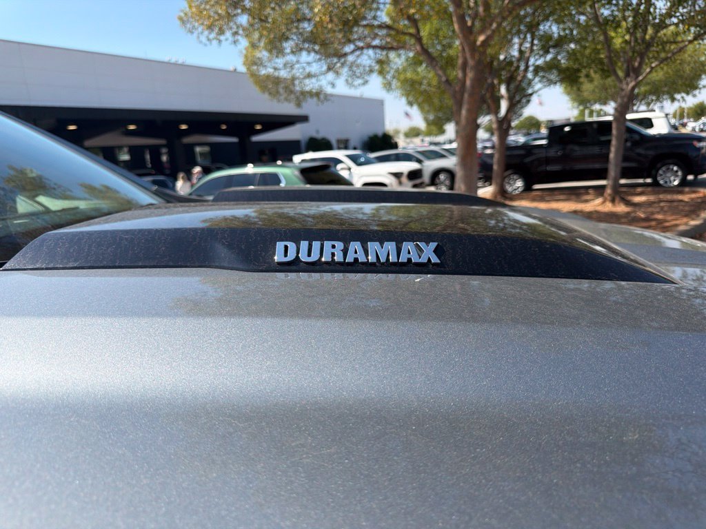 Used 2025 Gray Chevrolet LT Trail Boss image 3