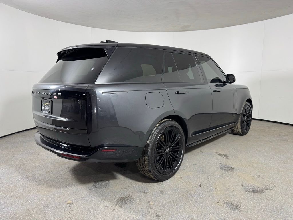 Used 2024 Carpathian Gray Premium Metallic Land Rover Autobiography image 6