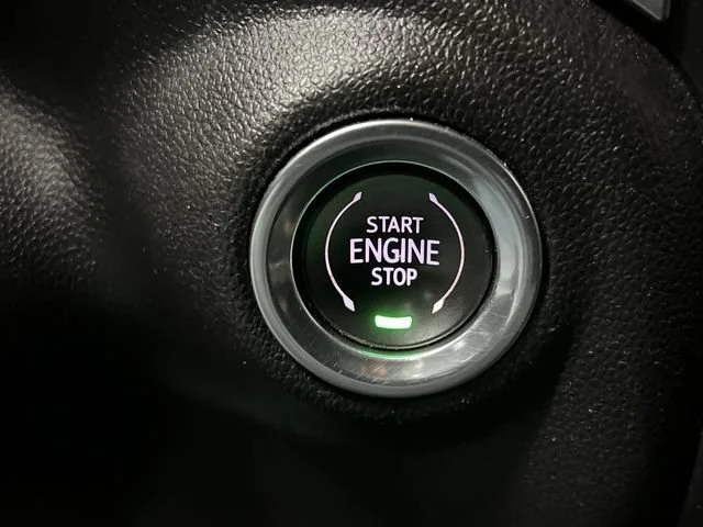 Used 2020 Red Chevrolet RST image 17