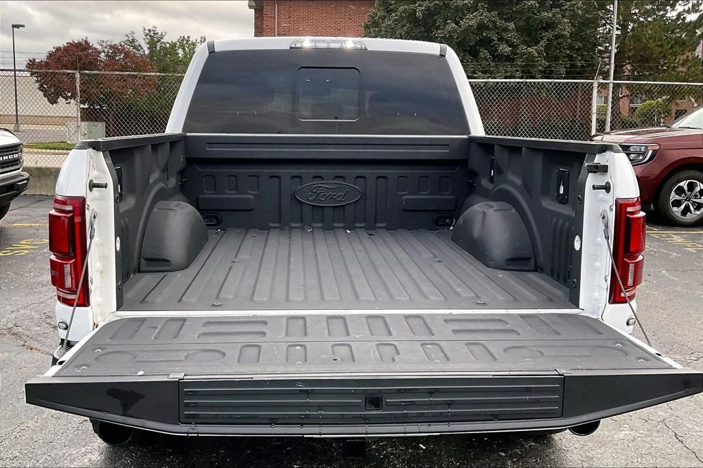 Certified Used 2019 Oxford White Ford Raptor image 27