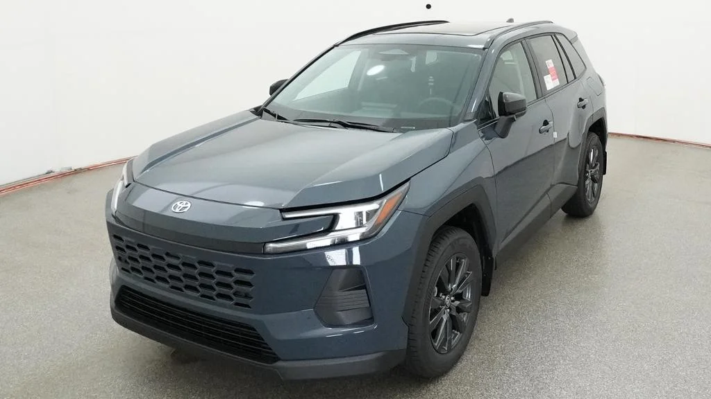 New 2026 Storm Cloud Toyota XLE Premium image 20