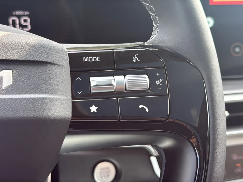New 2026 Wolf Gray Kia X-Line EX image 17