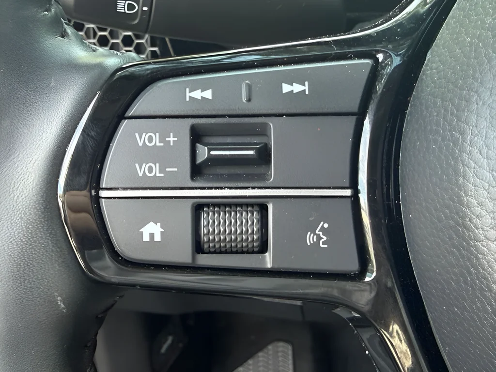 Certified Used 2024  Honda EX-L image 14