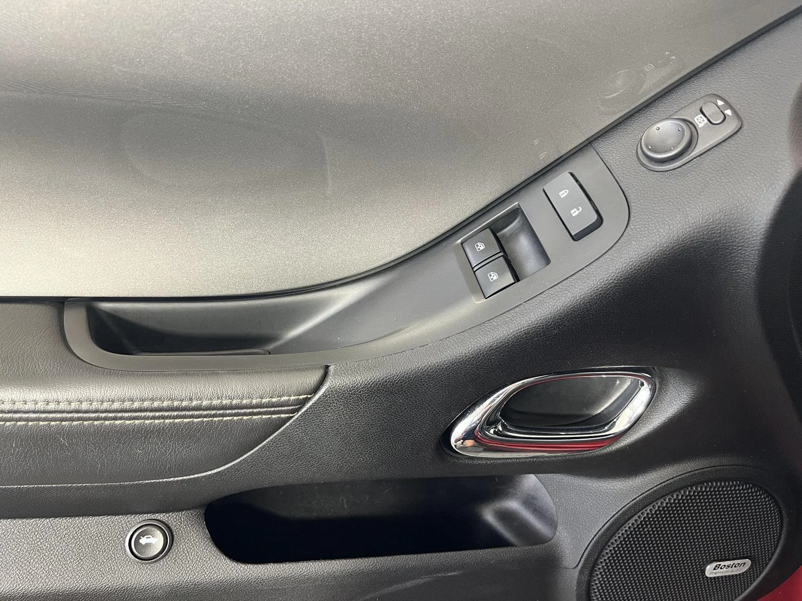 Used 2014 Red Rock Metallic Chevrolet LT image 6