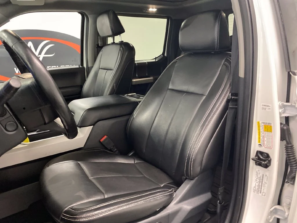 Used 2021 White Ford Lariat image 19