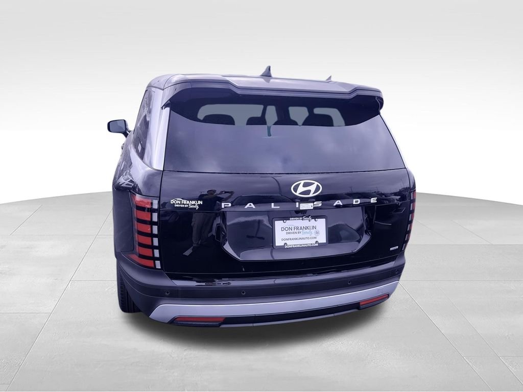 New 2026 Black Hyundai SE image 7