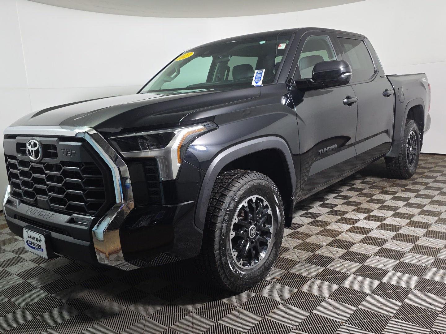 Used 2023 Midnight Black Metallic Toyota SR5 image 6