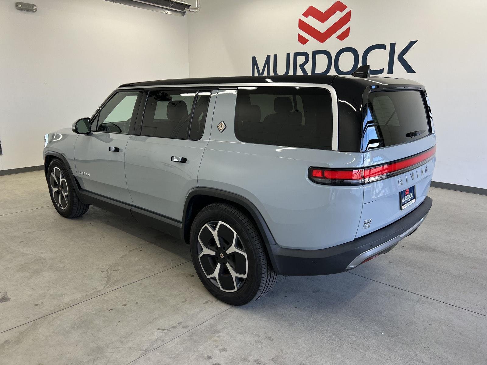 Used 2024 Limestone Rivian Adventure image 2