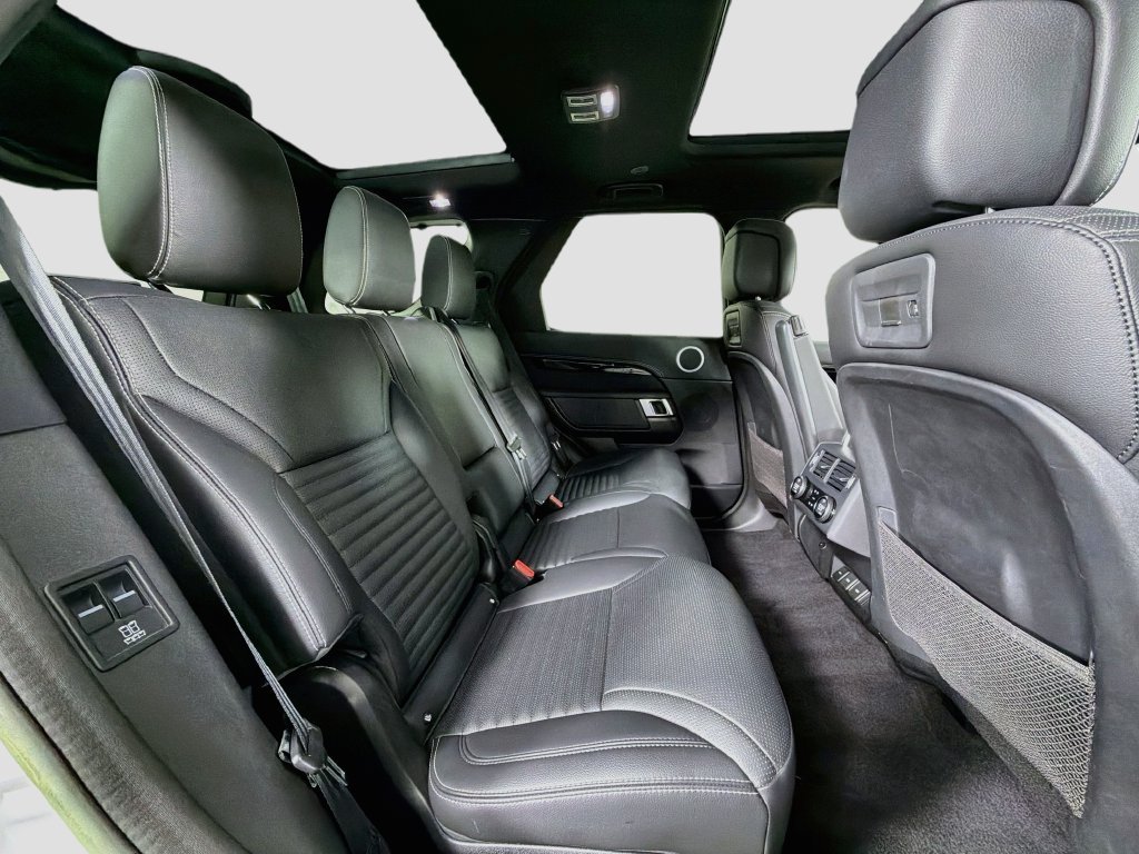 Certified Used 2023 White Land Rover S R-Dynamic image 29