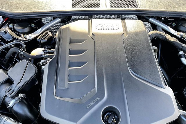 Used 2025 Black Audi 2.0T Premium image 34