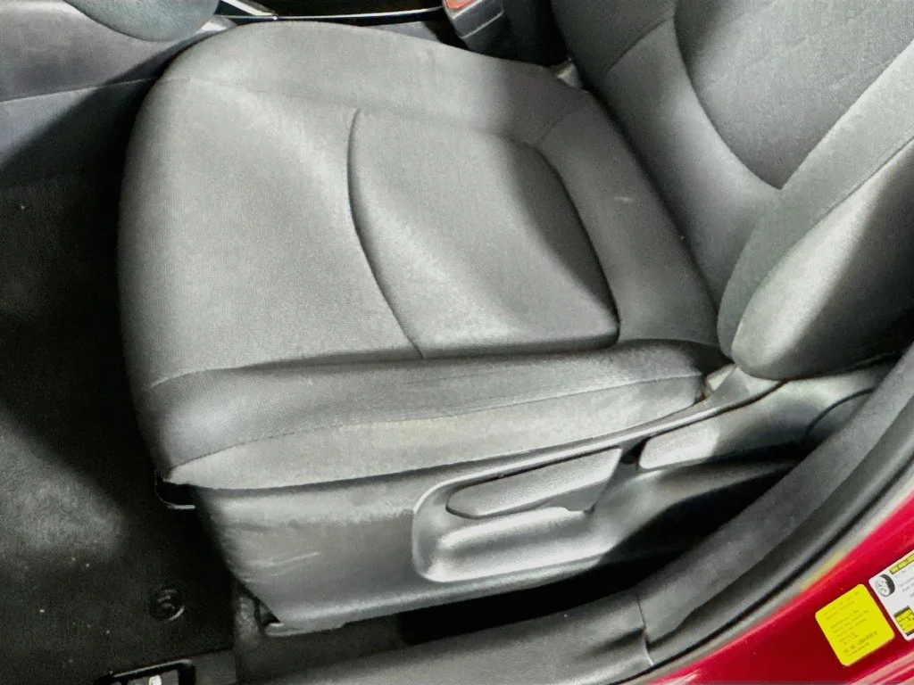 Used 2022 Red Toyota LE image 20