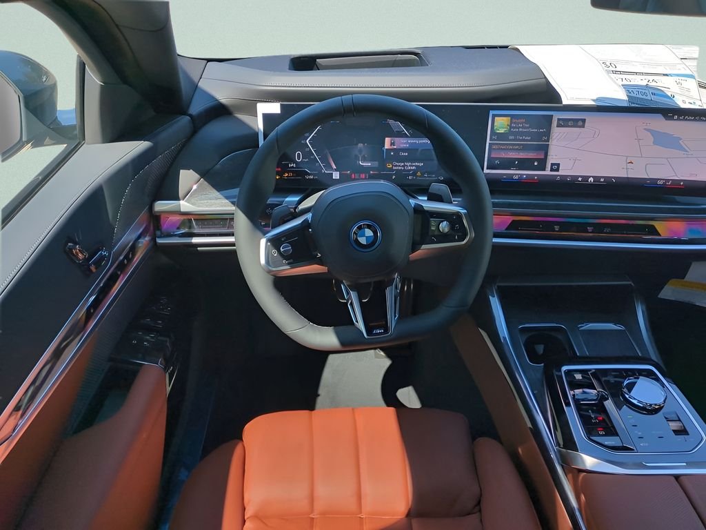 New 2026 Oxide Grey Metallic BMW 750e xDrive image 15