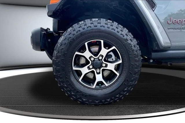 Used 2020 Sting Gray Clearcoat Jeep Unlimited Rubicon image 33